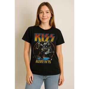 KISS Alive! In ’75 Band Tee S Black Vintage Crackle Rock Graphic Shirt